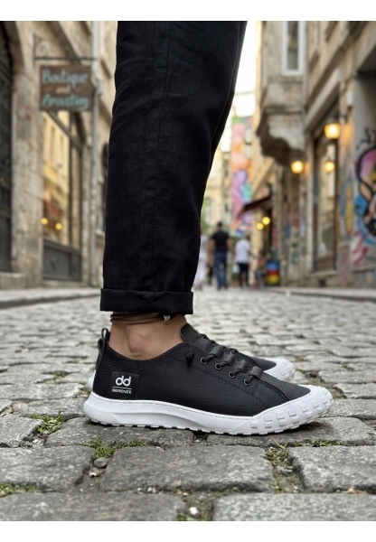 AHN0248 AHN Siyah Beyaz Taban Esnek Bağcıklı Ultra Hafif Nefes Alan Sneaker Ayakkabı