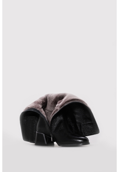 Ayakkabıhane Hakiki Deri Kürklü Siyah Floter Kadın Dolgu Topuk Çizme AH07064KZA267