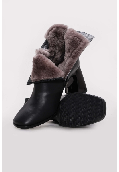 Ayakkabıhane Hakiki Deri Kürklü Siyah Kadın Klasik Bot AH07264KZA682