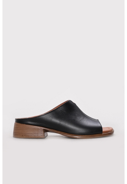 Ayakkabıhane Hakiki Deri Siyah Kadın Klasik Sandalet AH07621ZA1470