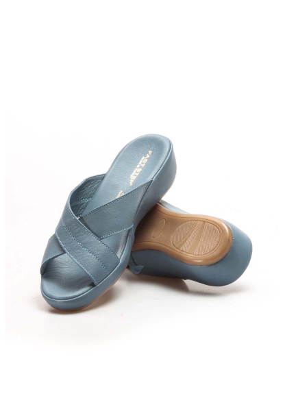 Ayakkabıhane İçi Dışı Hakiki Deri Çapraz Model Mavi Düz Taban Kadın Terlik AH078642611803