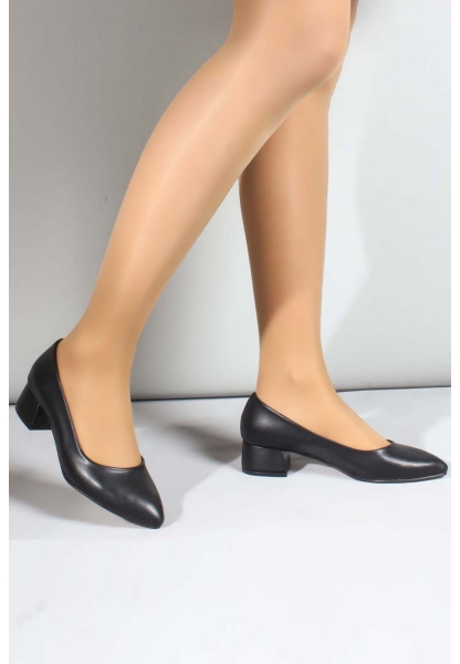 Ayakkabıhane Siyah Kadın Kısa Topuklu Ayakkabı AH961ZA558
